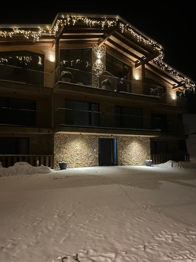 Hillhome Apartment & Sauna Dóval Kültér fotó